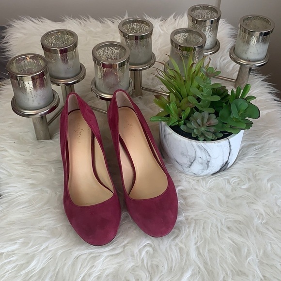 Cole Haan Women’s Marit Wedge pink/purple suede wedge pumps size 8.5 - Picture 2 of 12